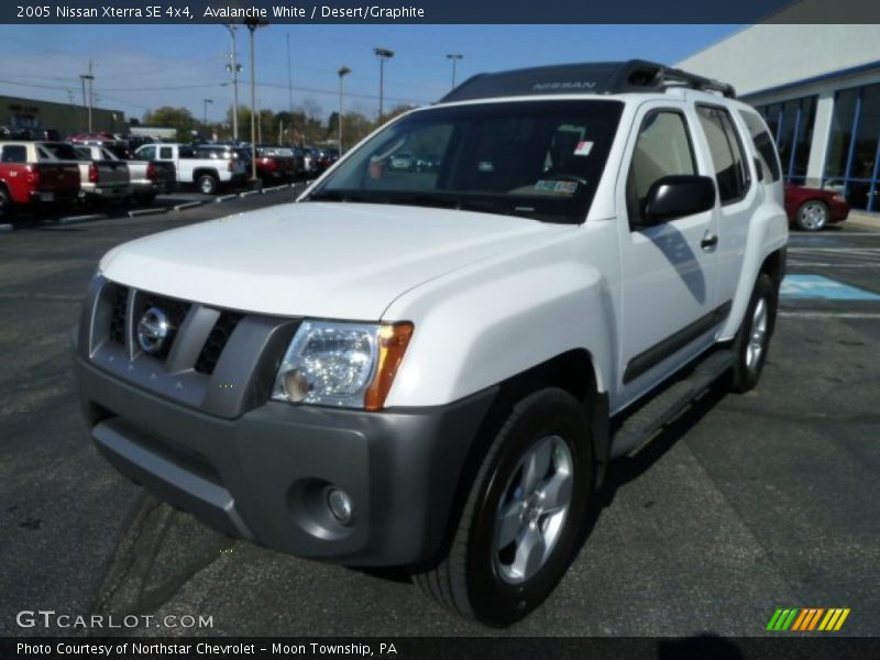 Avalanche White / Desert/Graphite 2005 Nissan Xterra SE 4x4