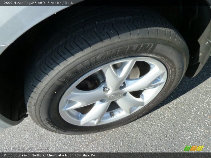 Silver Ice / Black 2009 Nissan Rogue S AWD