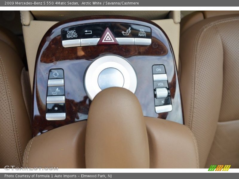 Arctic White / Savanna/Cashmere 2009 Mercedes-Benz S 550 4Matic Sedan