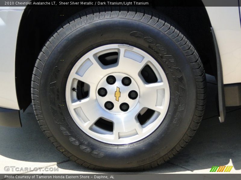 Sheer Silver Metallic / Dark Titanium/Light Titanium 2010 Chevrolet Avalanche LT