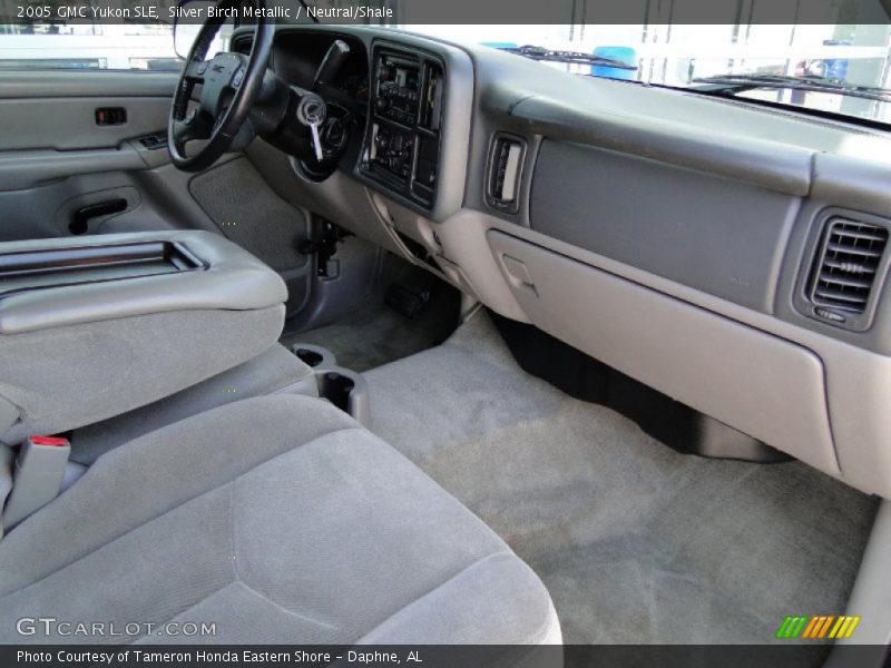 Silver Birch Metallic / Neutral/Shale 2005 GMC Yukon SLE