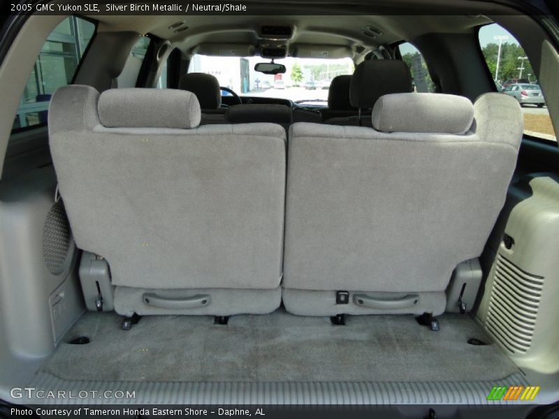 Silver Birch Metallic / Neutral/Shale 2005 GMC Yukon SLE