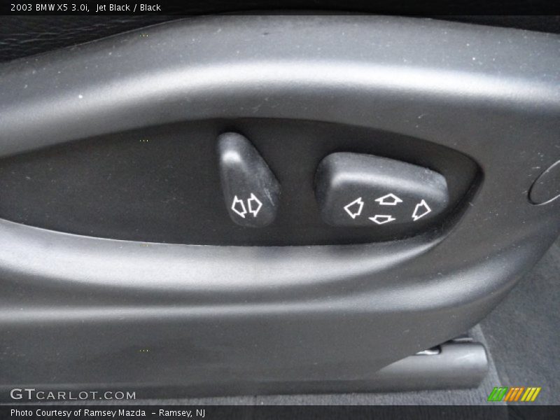 Jet Black / Black 2003 BMW X5 3.0i