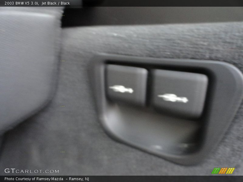 Jet Black / Black 2003 BMW X5 3.0i