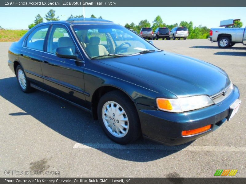 Eucalyptus Green Pearl / Ivory 1997 Honda Accord EX Sedan