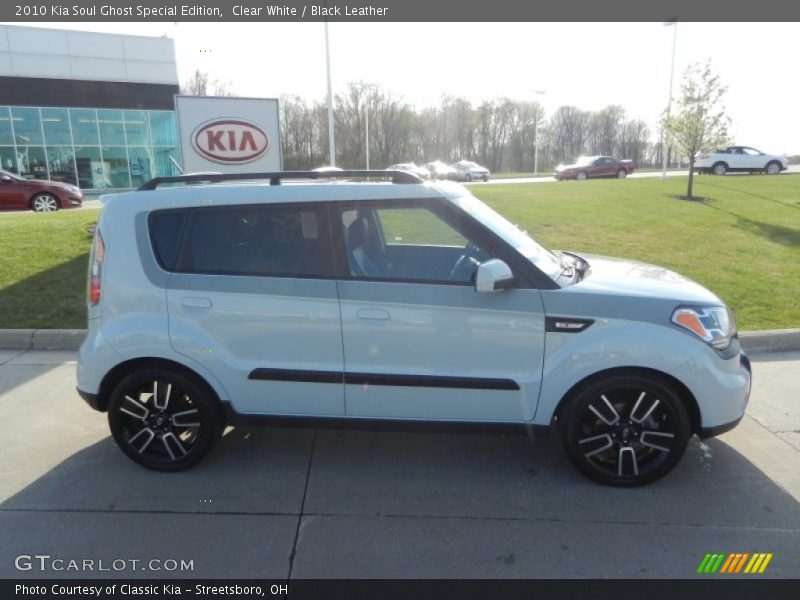 Clear White / Black Leather 2010 Kia Soul Ghost Special Edition