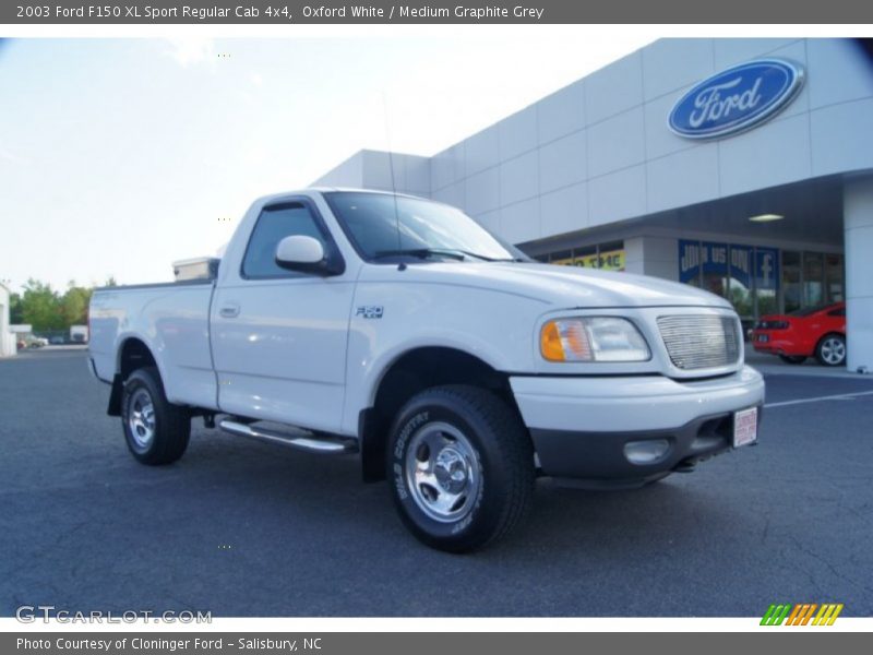 Oxford White / Medium Graphite Grey 2003 Ford F150 XL Sport Regular Cab 4x4