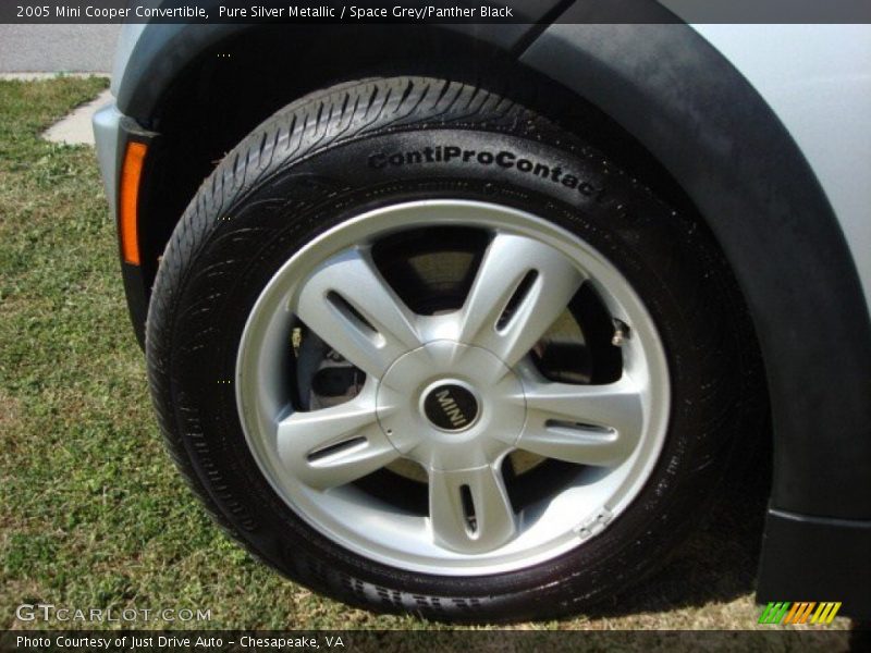  2005 Cooper Convertible Wheel