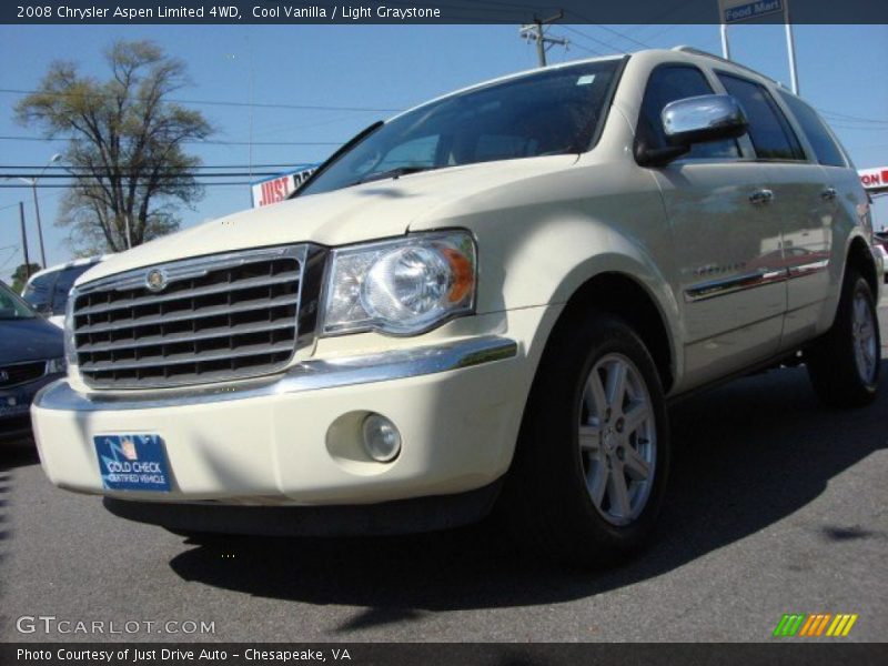 Cool Vanilla / Light Graystone 2008 Chrysler Aspen Limited 4WD