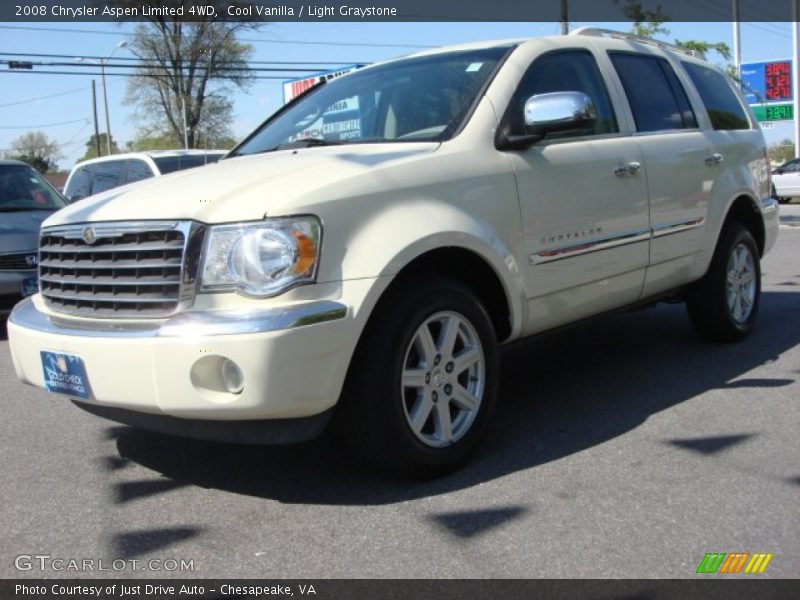 Cool Vanilla / Light Graystone 2008 Chrysler Aspen Limited 4WD