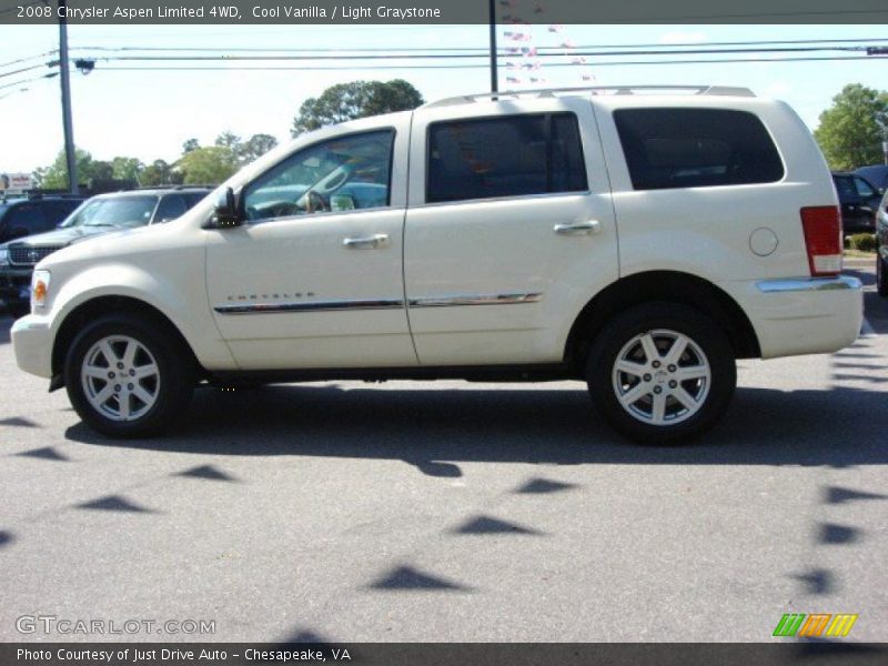 Cool Vanilla / Light Graystone 2008 Chrysler Aspen Limited 4WD