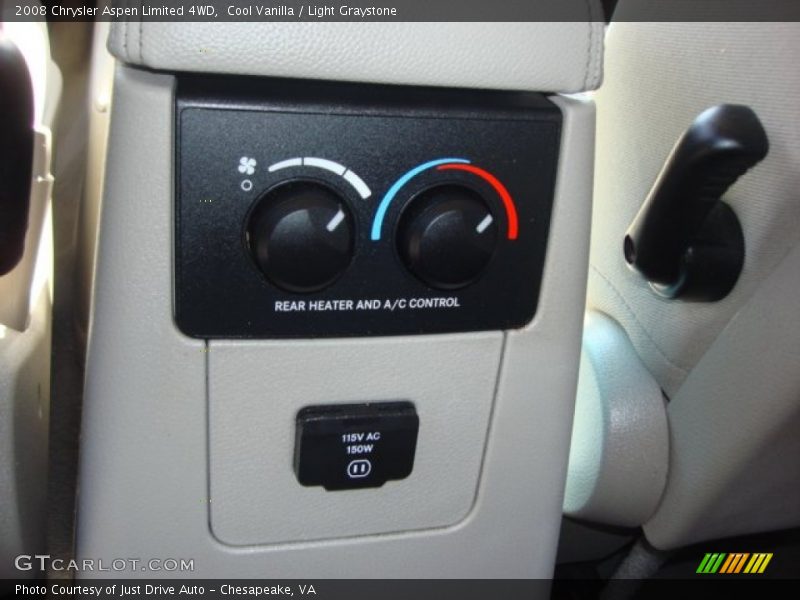 Cool Vanilla / Light Graystone 2008 Chrysler Aspen Limited 4WD