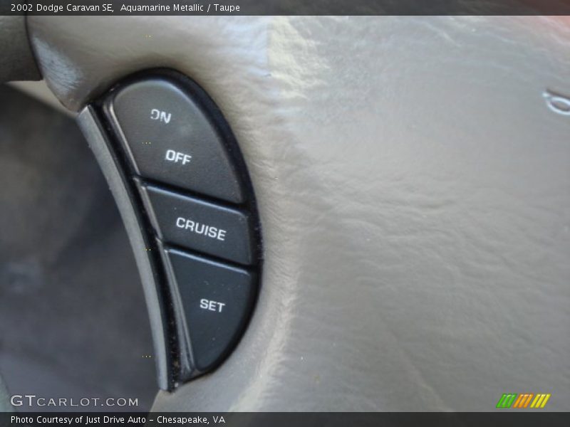 Aquamarine Metallic / Taupe 2002 Dodge Caravan SE