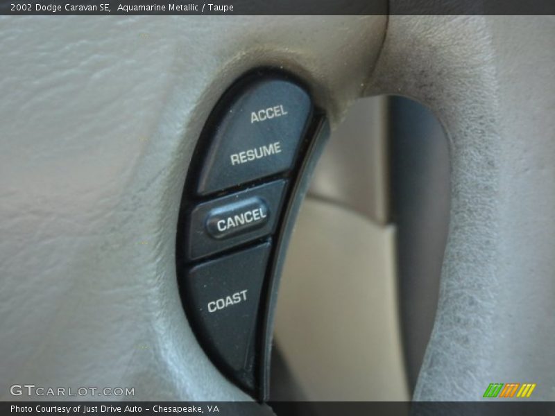 Aquamarine Metallic / Taupe 2002 Dodge Caravan SE