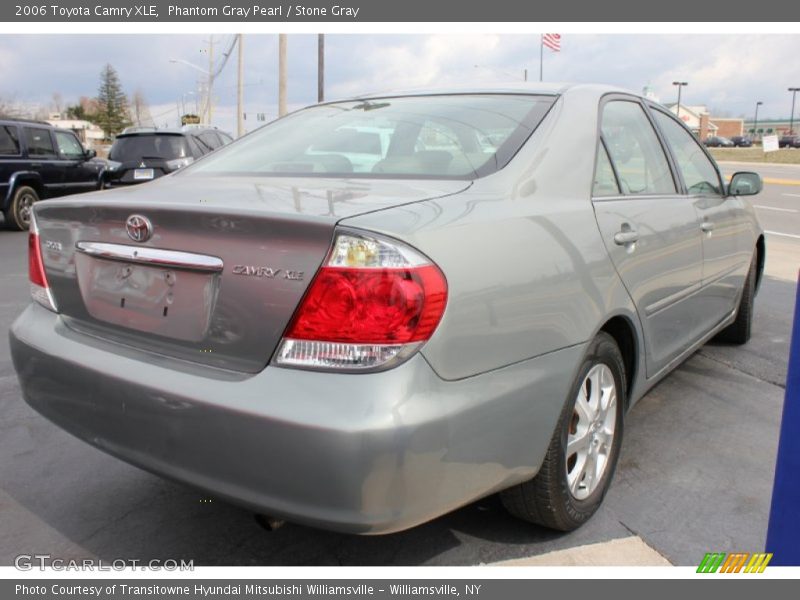 Phantom Gray Pearl / Stone Gray 2006 Toyota Camry XLE