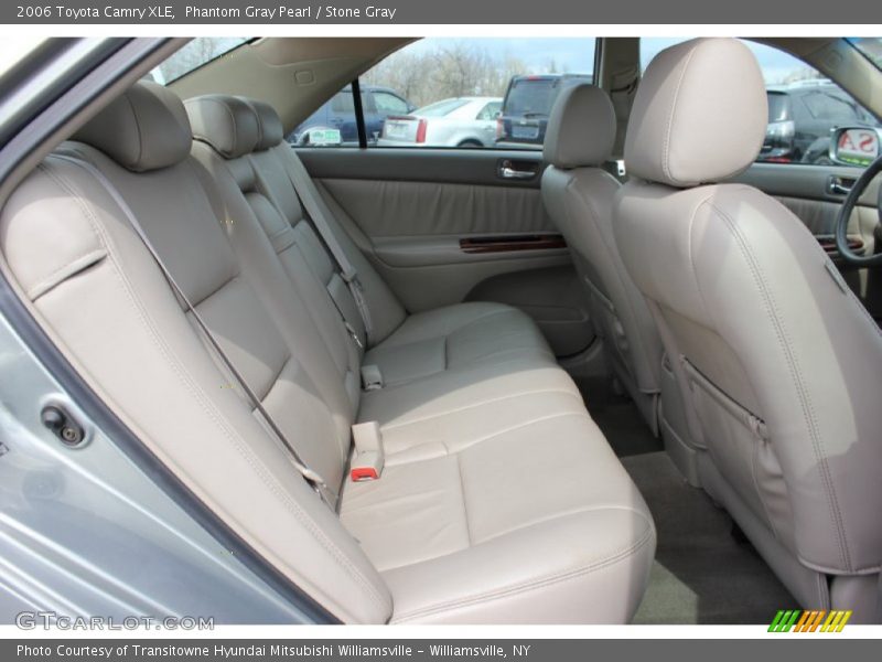 Phantom Gray Pearl / Stone Gray 2006 Toyota Camry XLE