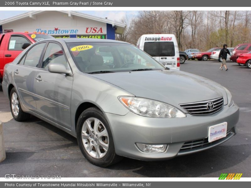 Phantom Gray Pearl / Stone Gray 2006 Toyota Camry XLE