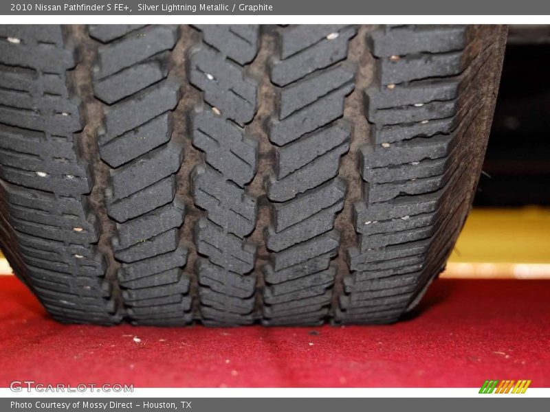 Silver Lightning Metallic / Graphite 2010 Nissan Pathfinder S FE+