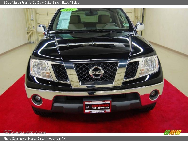Super Black / Beige 2011 Nissan Frontier SL Crew Cab