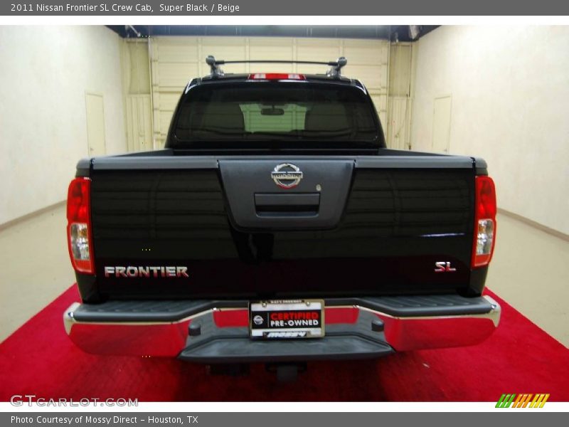 Super Black / Beige 2011 Nissan Frontier SL Crew Cab