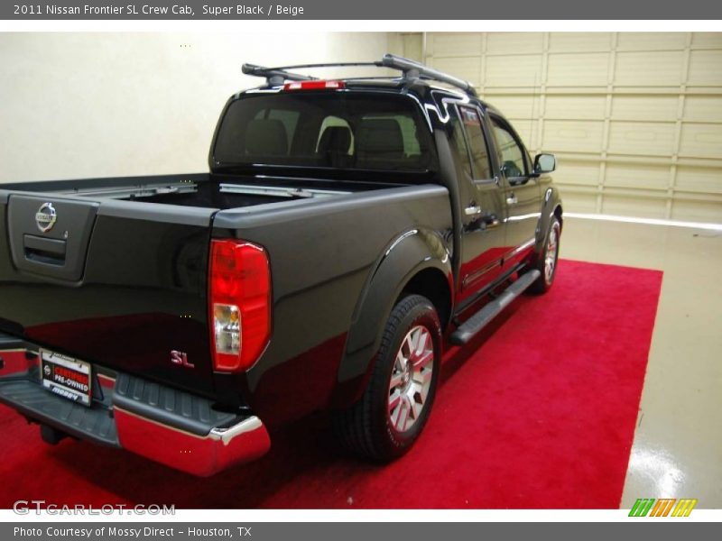 Super Black / Beige 2011 Nissan Frontier SL Crew Cab