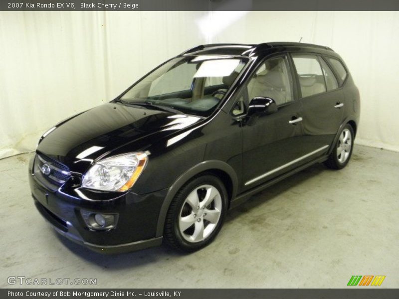 Black Cherry / Beige 2007 Kia Rondo EX V6