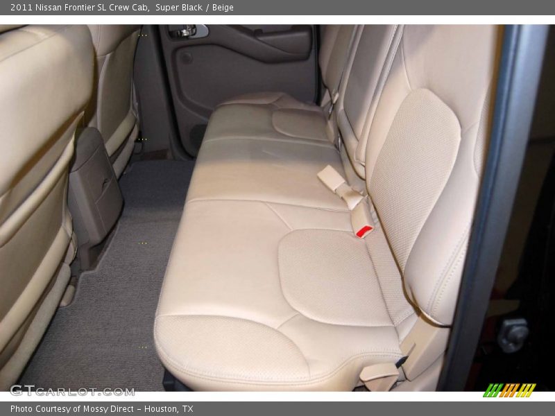 Super Black / Beige 2011 Nissan Frontier SL Crew Cab