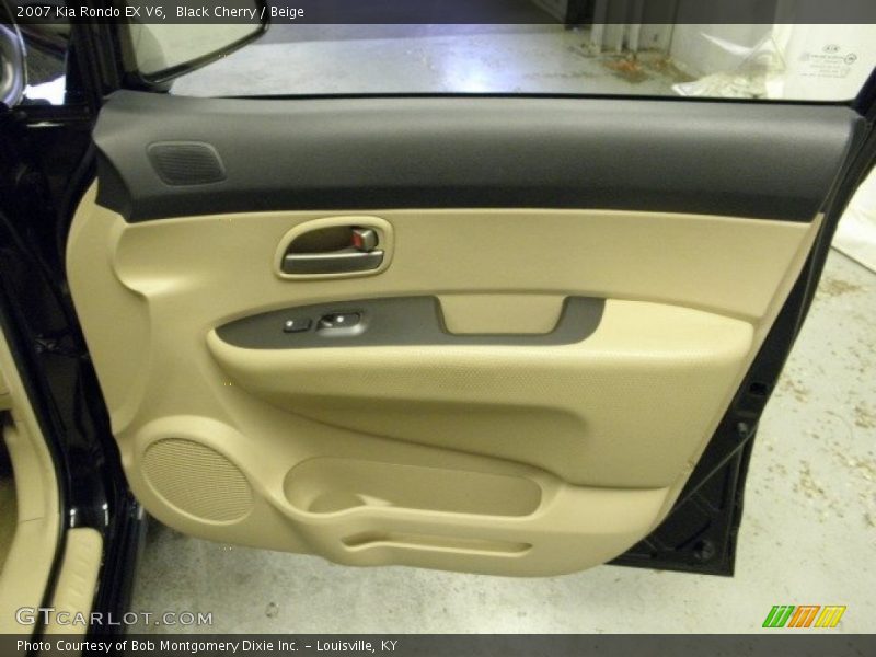 Black Cherry / Beige 2007 Kia Rondo EX V6