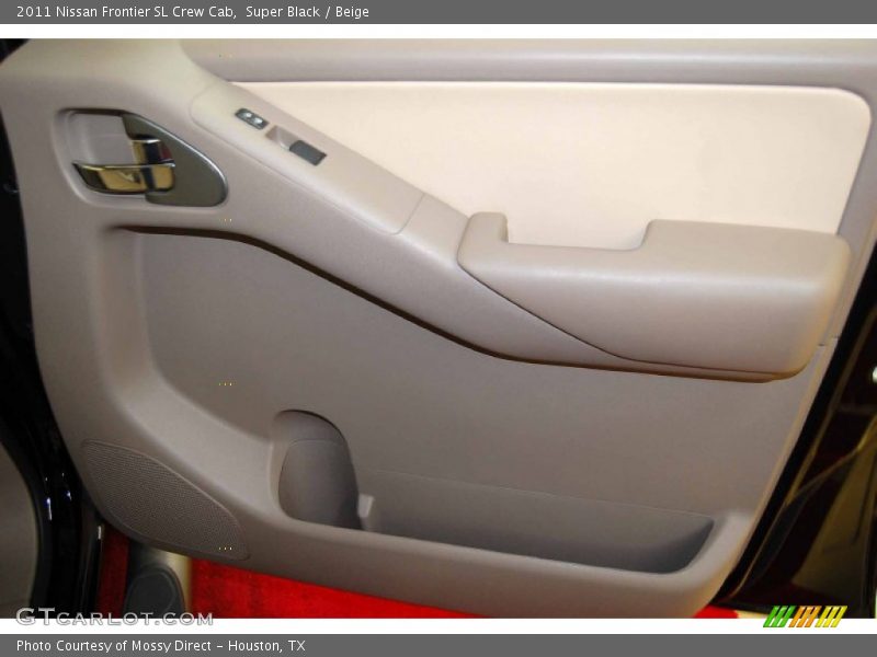Super Black / Beige 2011 Nissan Frontier SL Crew Cab