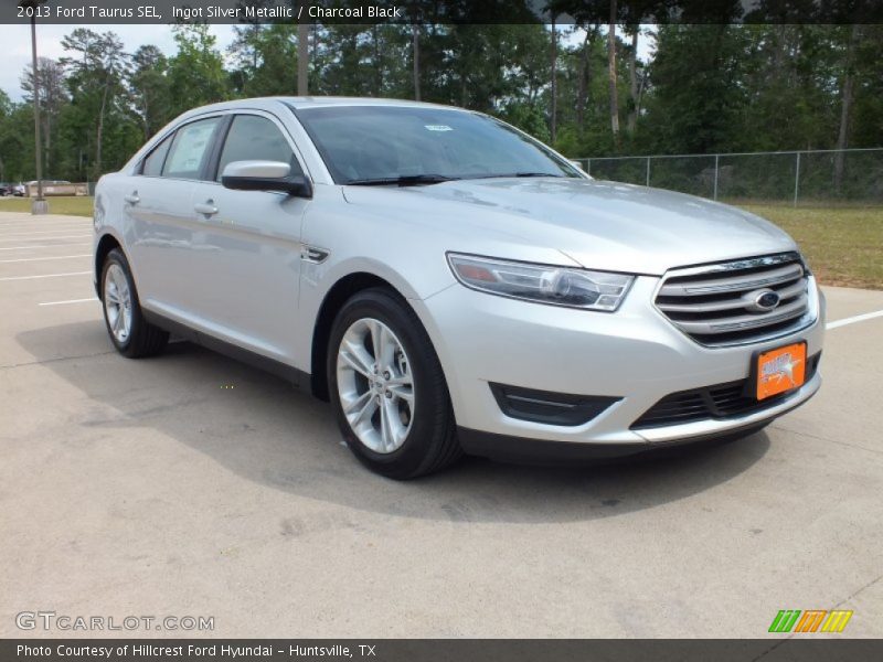 Ingot Silver Metallic / Charcoal Black 2013 Ford Taurus SEL
