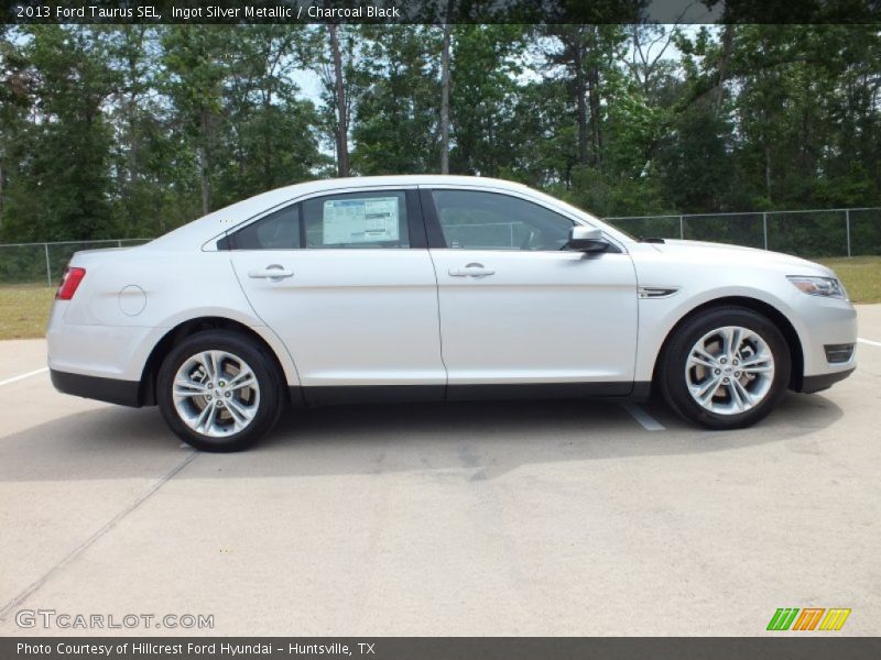  2013 Taurus SEL Ingot Silver Metallic