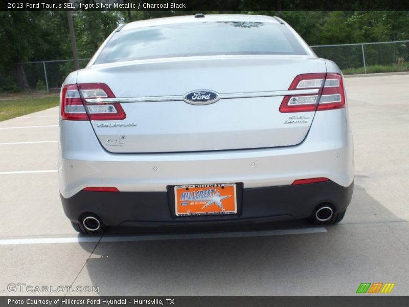 Ingot Silver Metallic / Charcoal Black 2013 Ford Taurus SEL