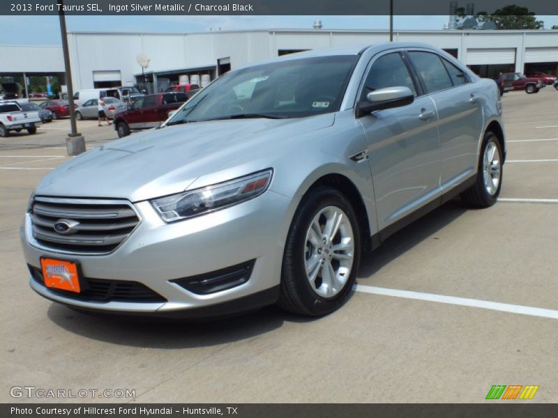 Ingot Silver Metallic / Charcoal Black 2013 Ford Taurus SEL