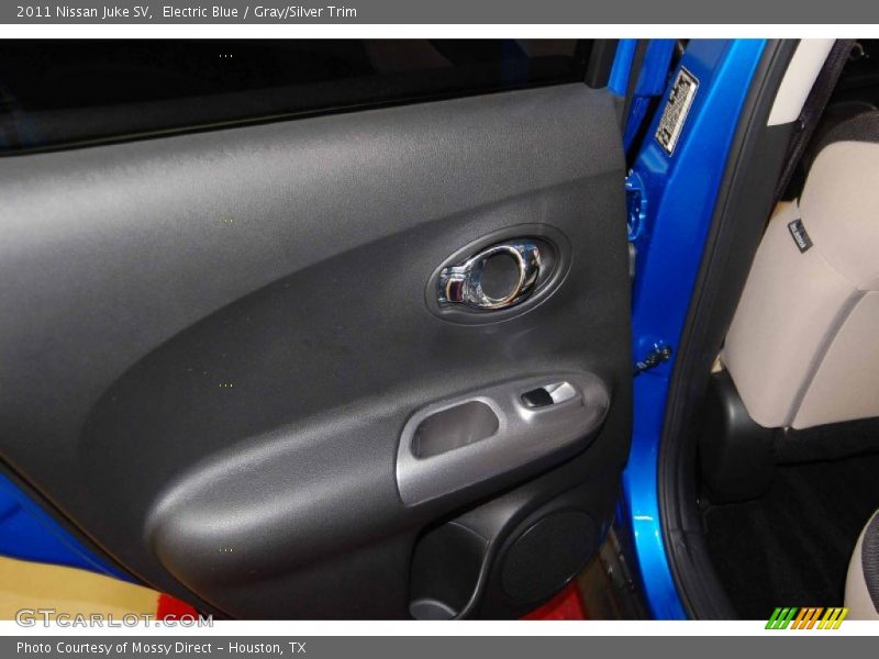 Electric Blue / Gray/Silver Trim 2011 Nissan Juke SV