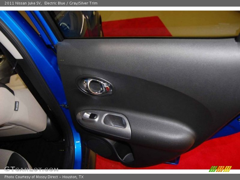 Electric Blue / Gray/Silver Trim 2011 Nissan Juke SV