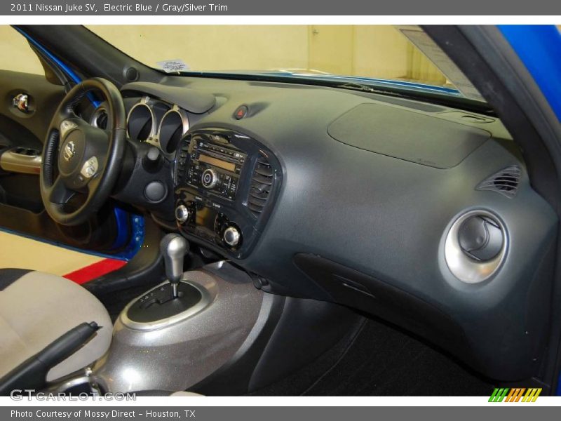 Electric Blue / Gray/Silver Trim 2011 Nissan Juke SV