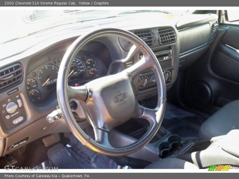 Yellow / Graphite 2003 Chevrolet S10 Xtreme Regular Cab