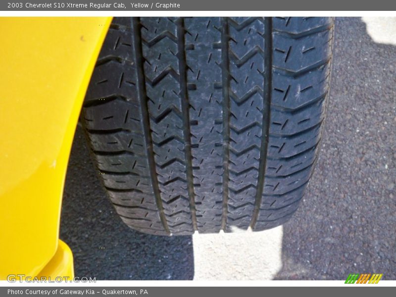 Yellow / Graphite 2003 Chevrolet S10 Xtreme Regular Cab