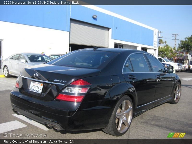 Black / Black 2009 Mercedes-Benz S 63 AMG Sedan