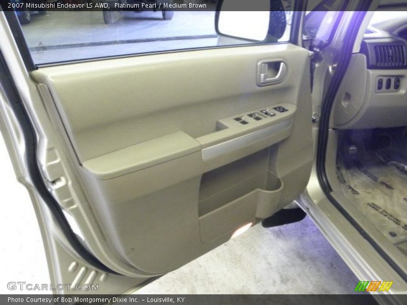Platinum Pearl / Medium Brown 2007 Mitsubishi Endeavor LS AWD