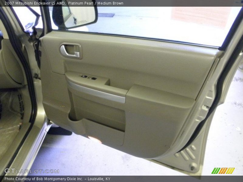 Platinum Pearl / Medium Brown 2007 Mitsubishi Endeavor LS AWD