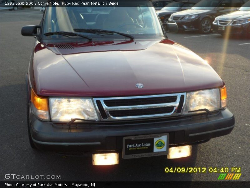 Ruby Red Pearl Metallic / Beige 1993 Saab 900 S Convertible