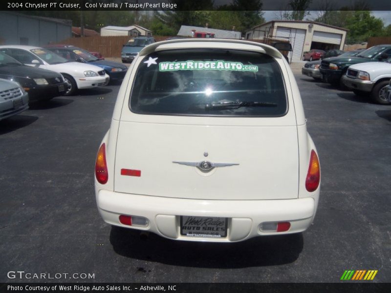 Cool Vanilla / Taupe/Pearl Beige 2004 Chrysler PT Cruiser