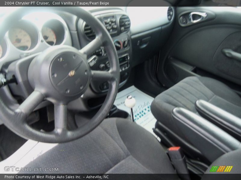 Cool Vanilla / Taupe/Pearl Beige 2004 Chrysler PT Cruiser