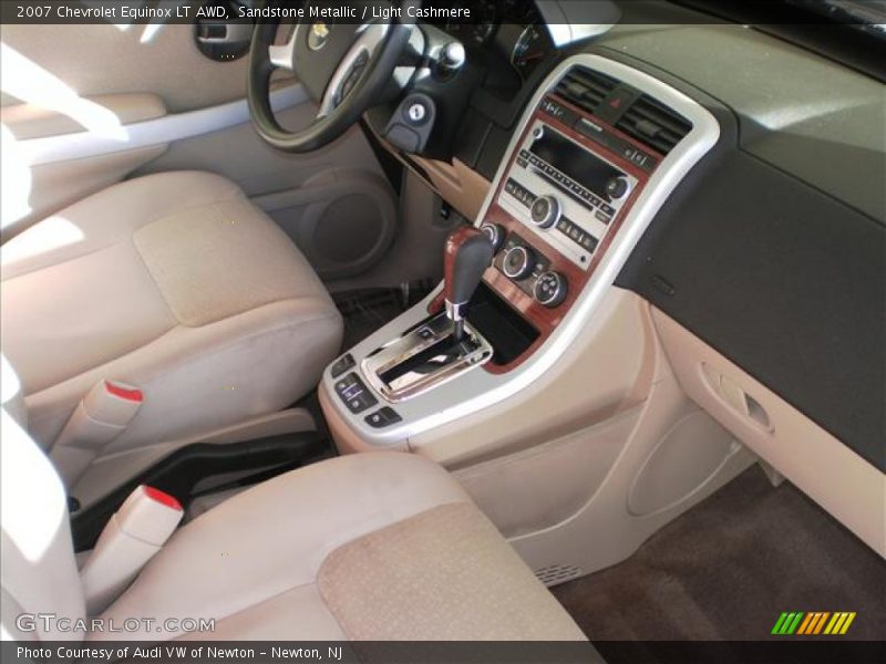 Sandstone Metallic / Light Cashmere 2007 Chevrolet Equinox LT AWD
