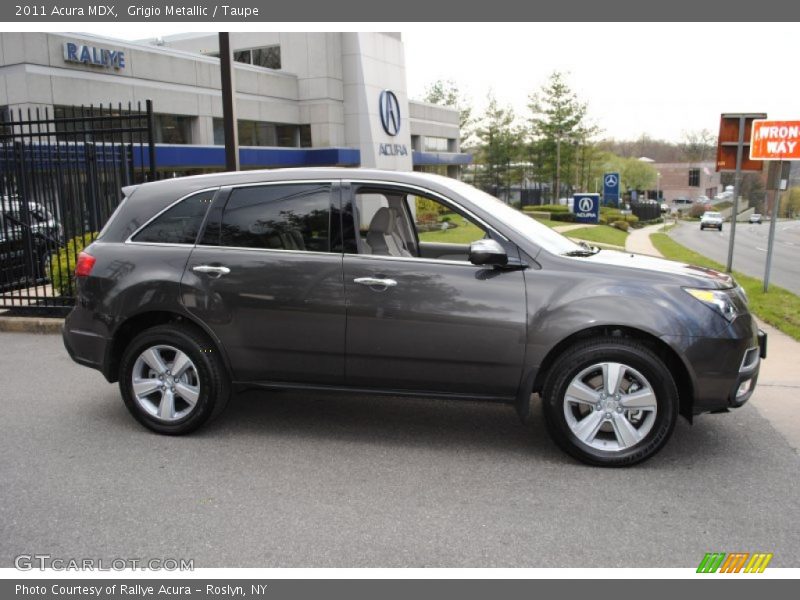 Grigio Metallic / Taupe 2011 Acura MDX