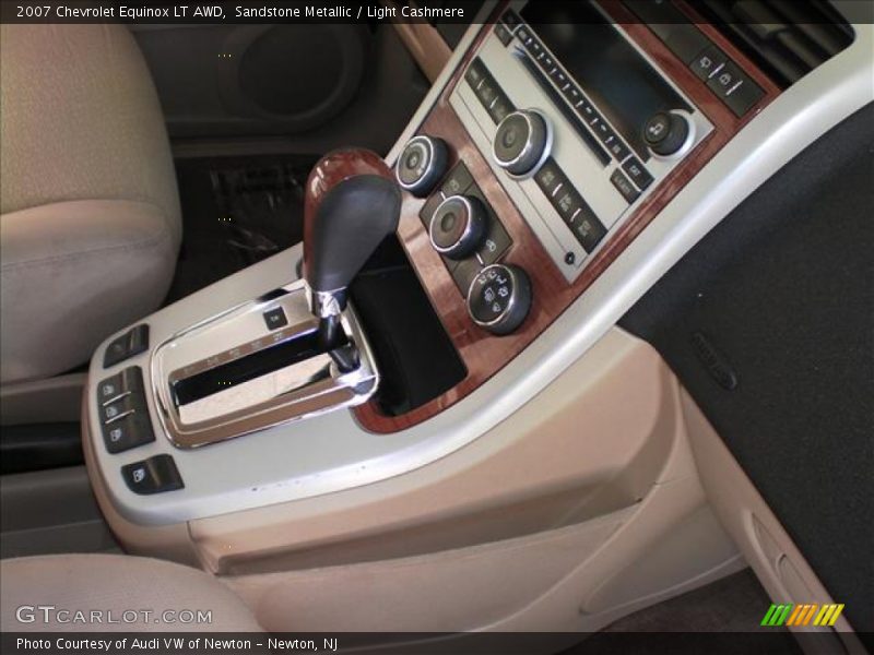 Sandstone Metallic / Light Cashmere 2007 Chevrolet Equinox LT AWD