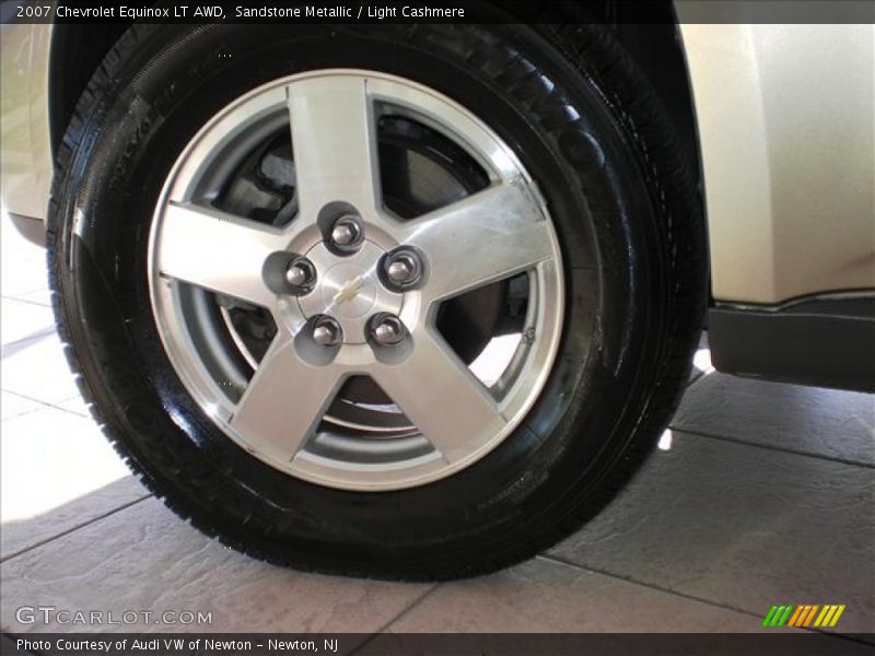  2007 Equinox LT AWD Wheel