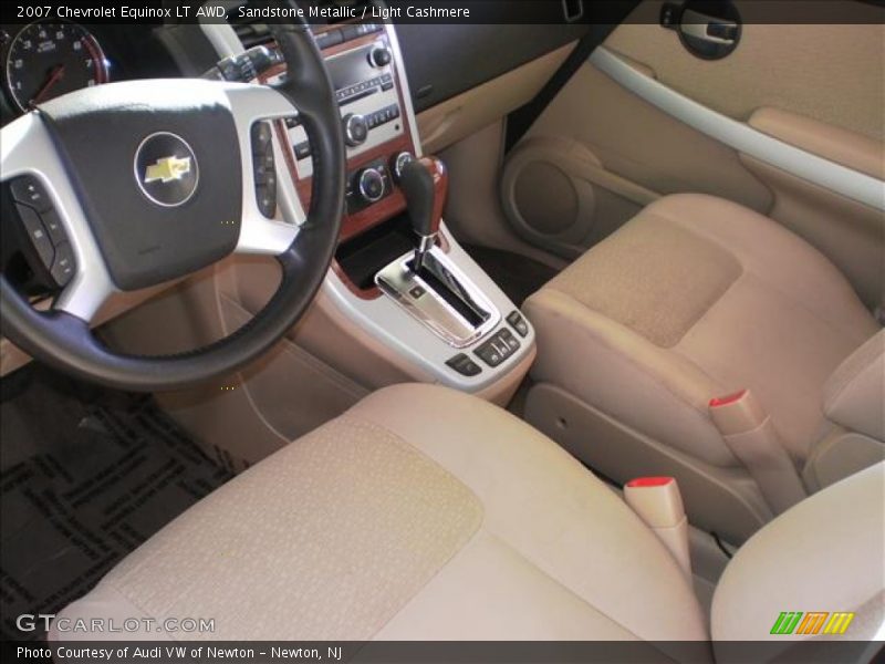Sandstone Metallic / Light Cashmere 2007 Chevrolet Equinox LT AWD