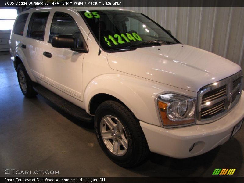 Bright White / Medium Slate Gray 2005 Dodge Durango SLT 4x4